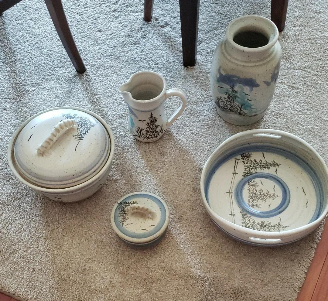 Bear Pottery Vase,Chipndip,pitcher,large bowl with lid thumbnail