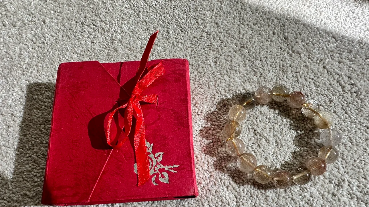 16mm Rutilated Quartz Bracelet image indicator(2)