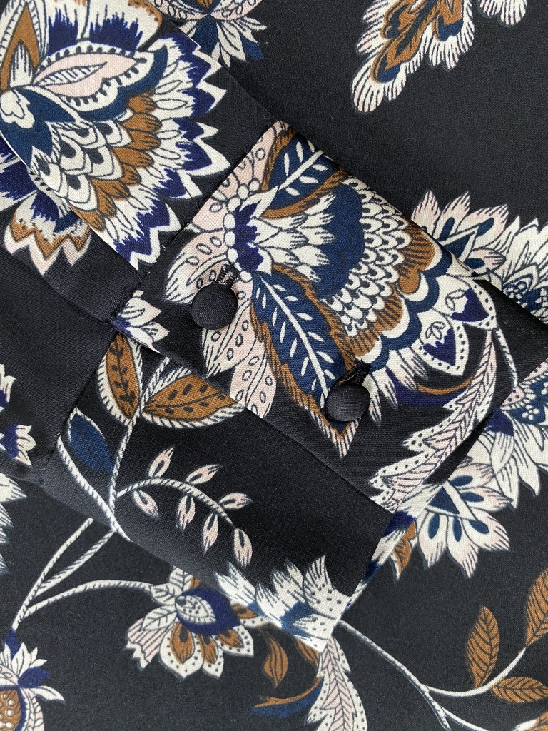 RW&Co. Floral Blouse - small - photo 3