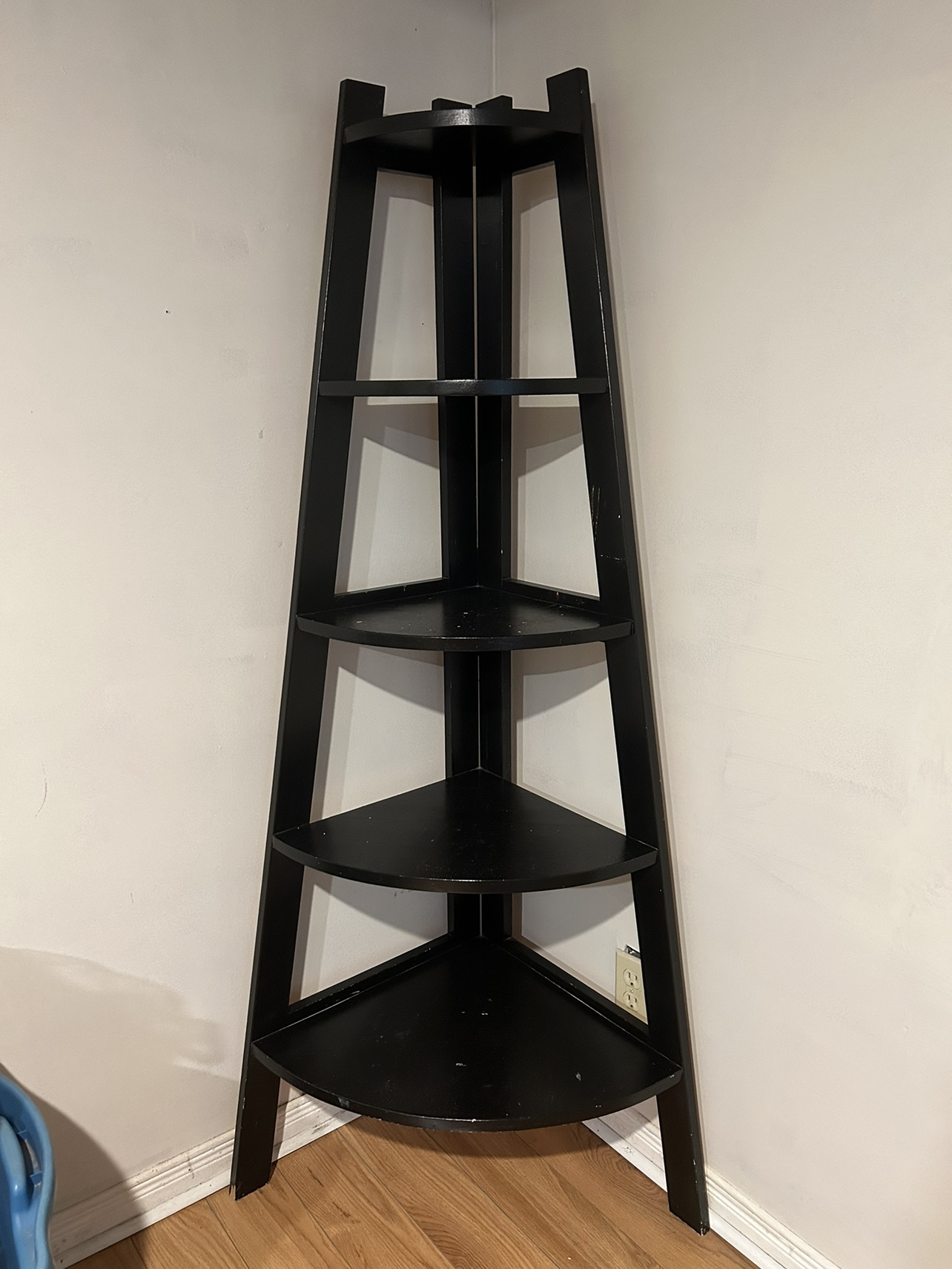 Black Corner Shelf