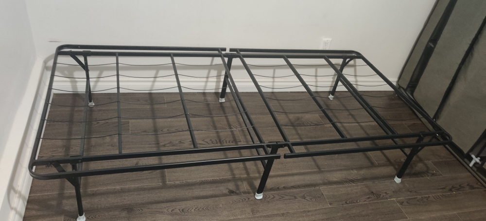 Twin zinus smart base foldable bedframe - photo 2