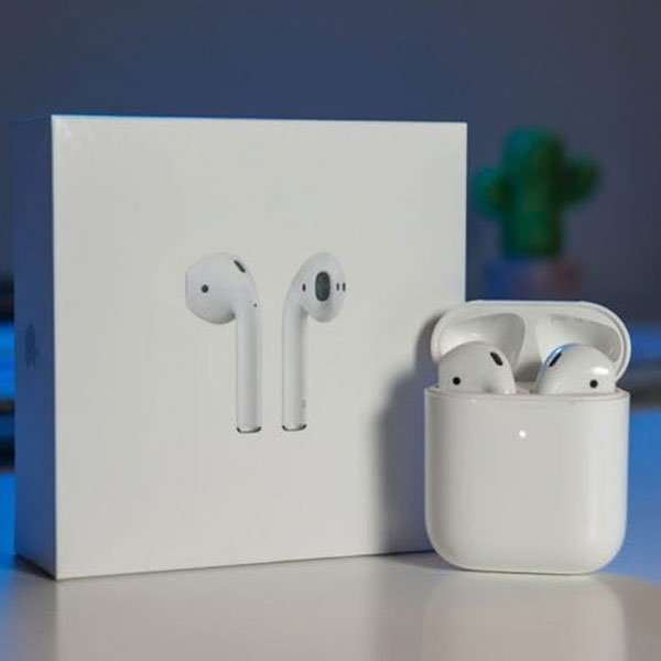 Apple AirPods 2nd Generation