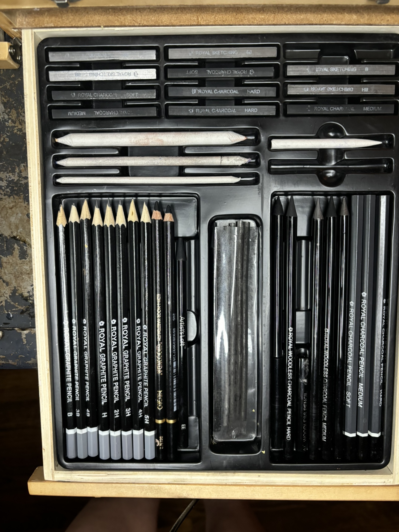 Royal & Langnickel Sketch Box set - photo 5