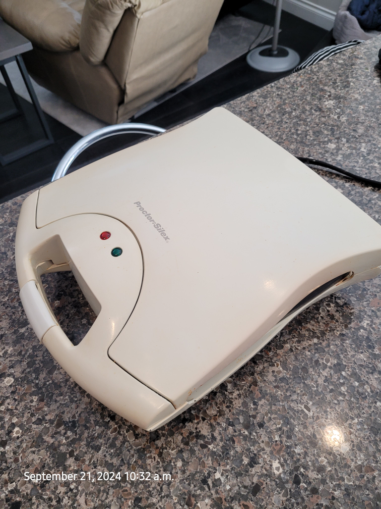 Proctor Silex Waffle Maker # freecycle - photo 2
