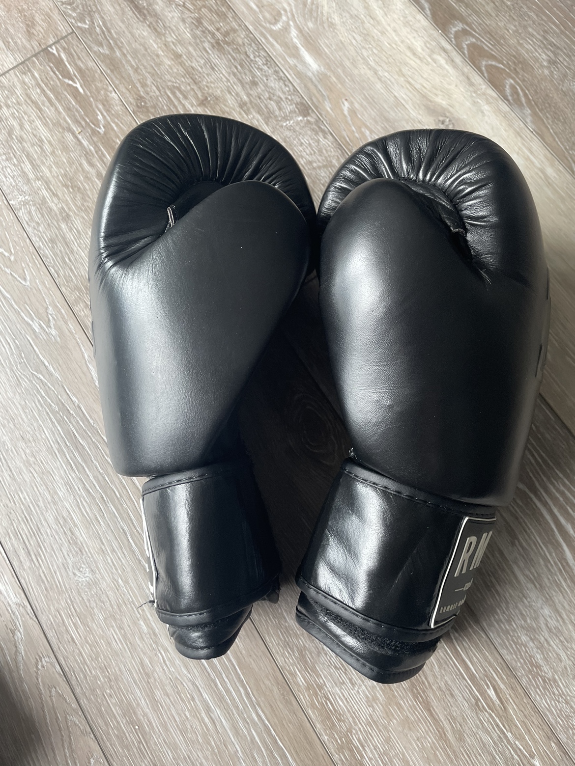 Rumble Boxing Studio Boxing Gloves - photo 2