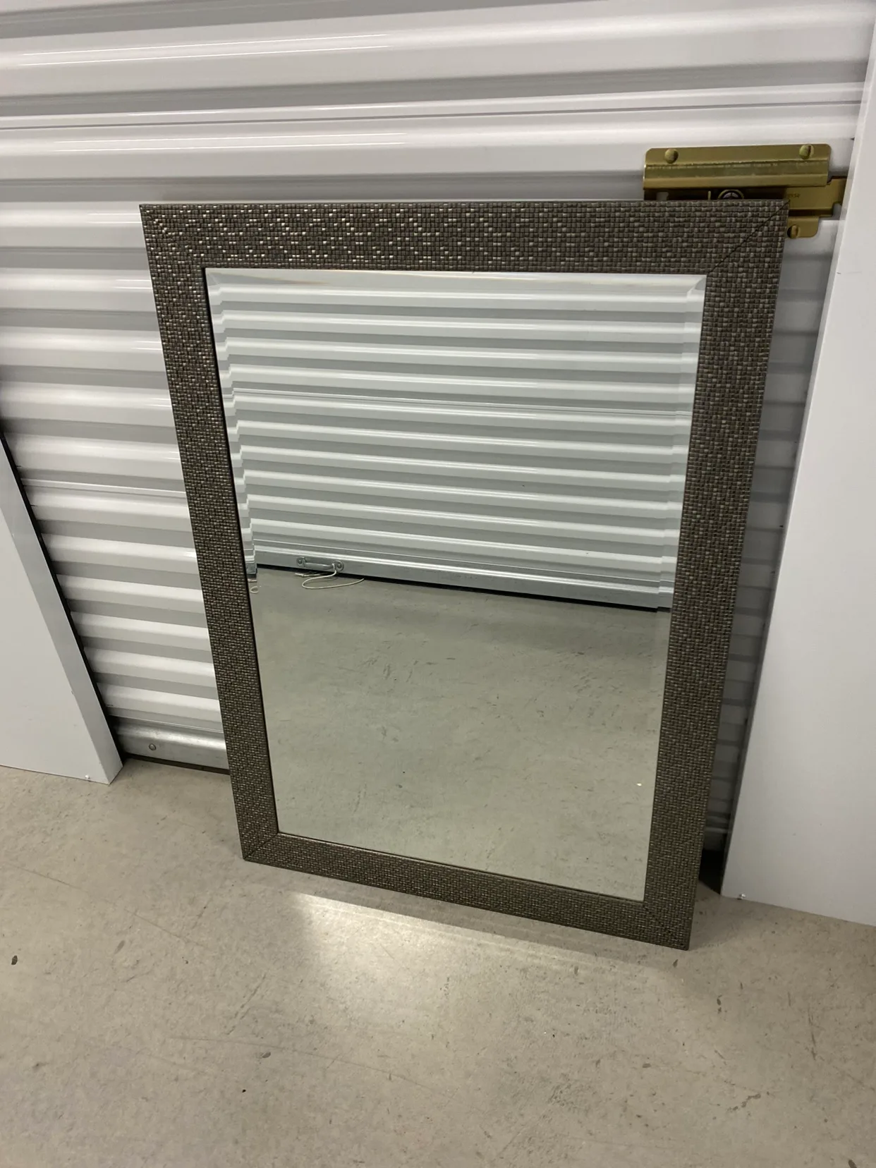 Silver Framed Mirror image indicator(4)