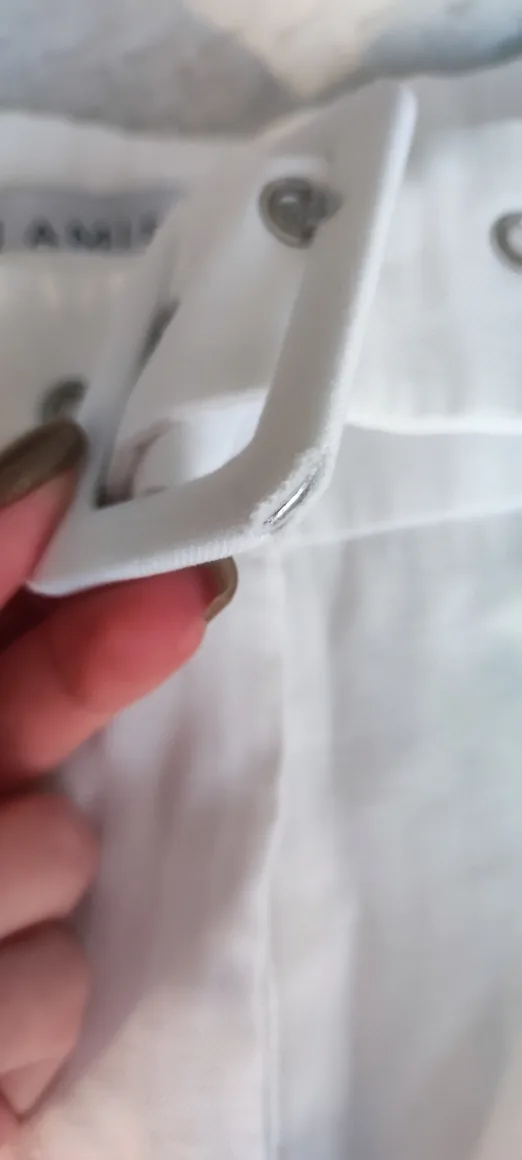 White Belted Shorts image indicator(3)