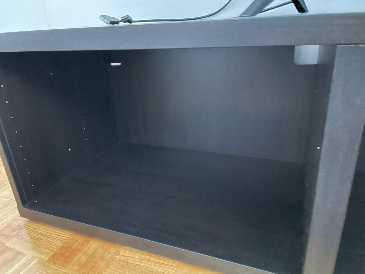 TV Stand - photo 2