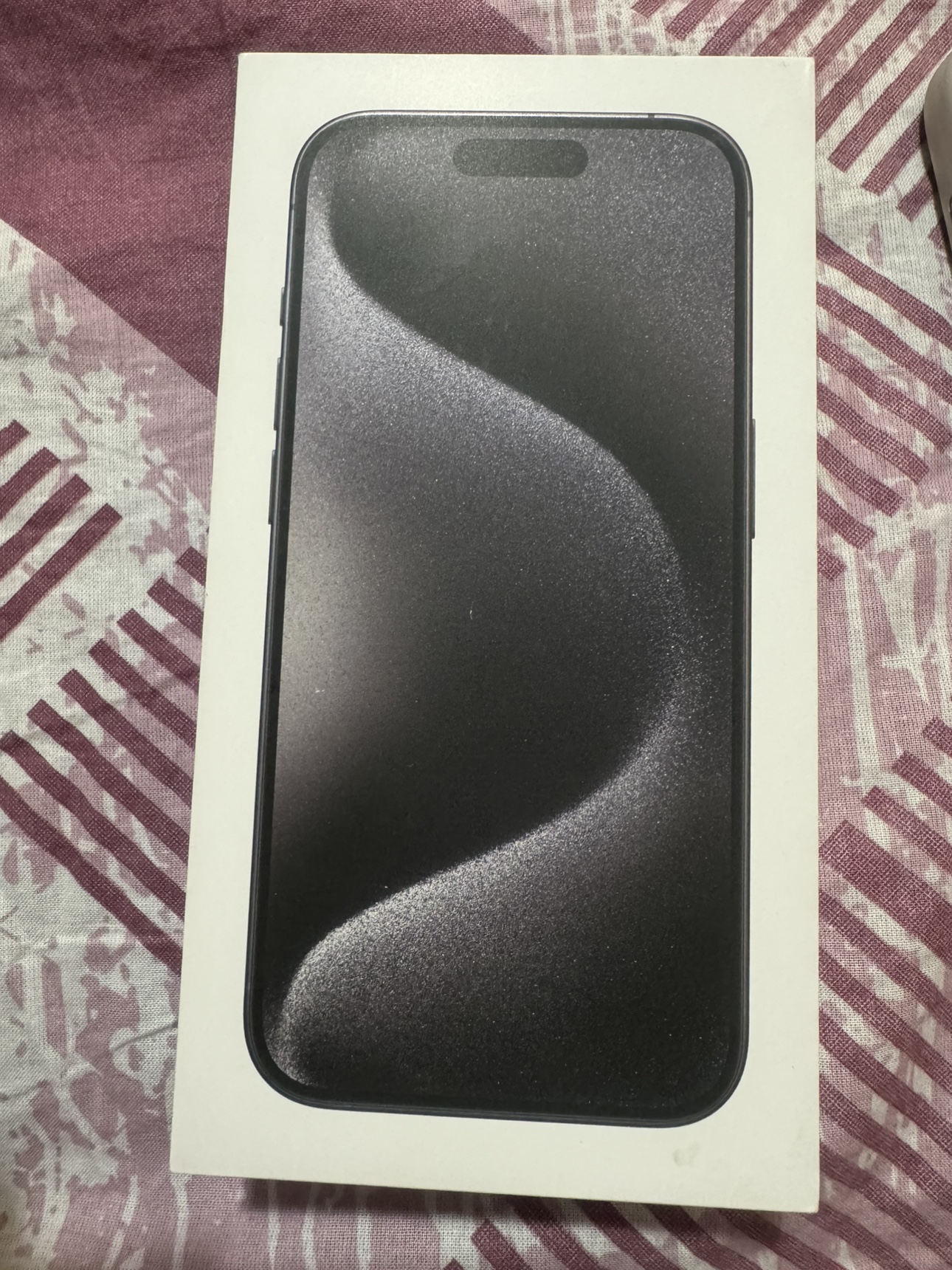 iPhone 15 Pro - photo 5