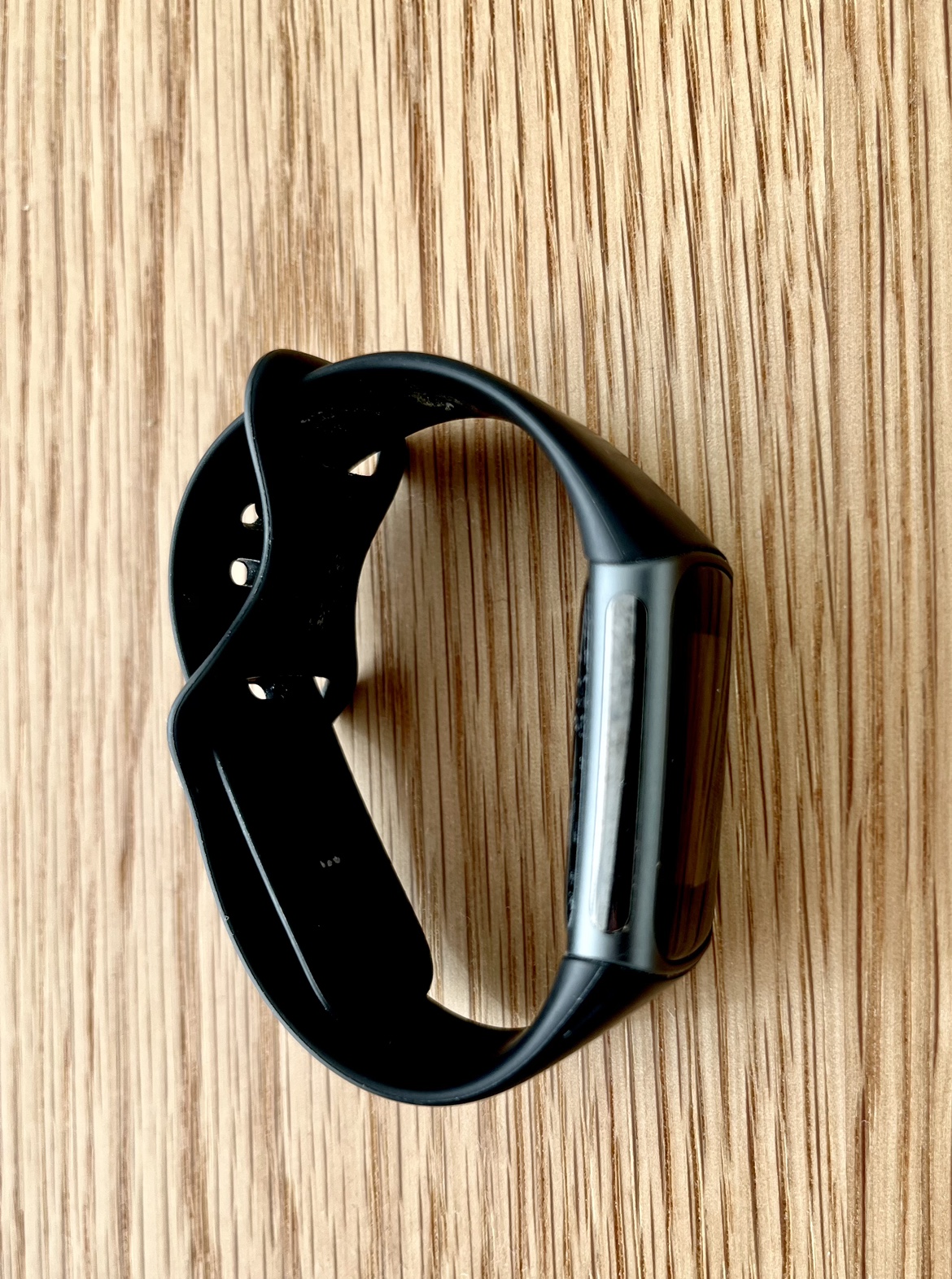 Fitbit Charge 5 - new condition smartwatch - photo 3