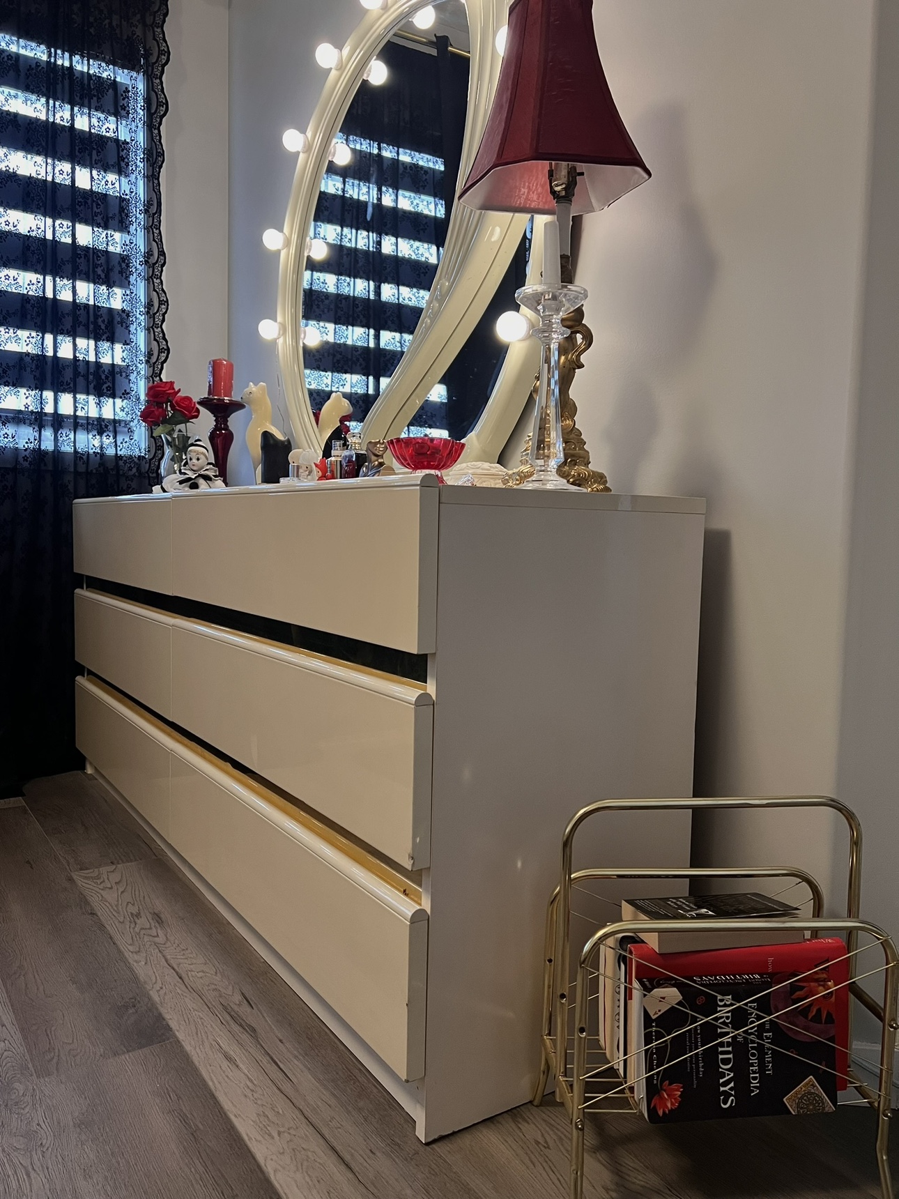 Vintage dresser - photo 2