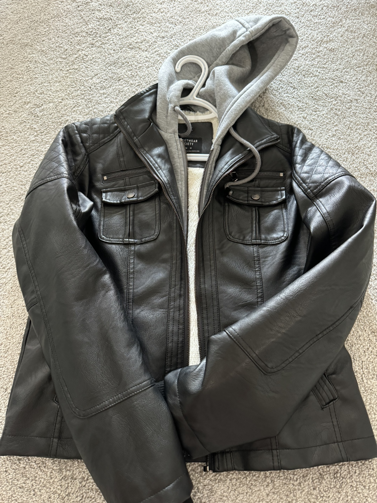 Girls leather jacket🧡