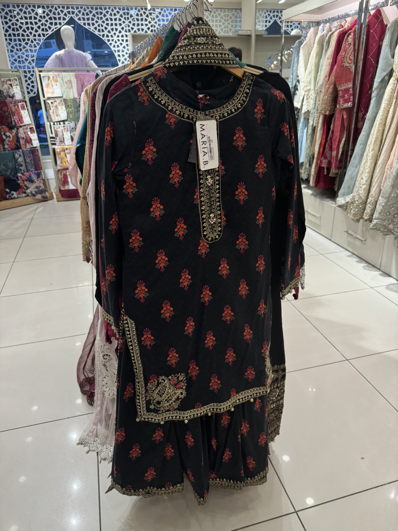 Maria.B 3-Piece Suit