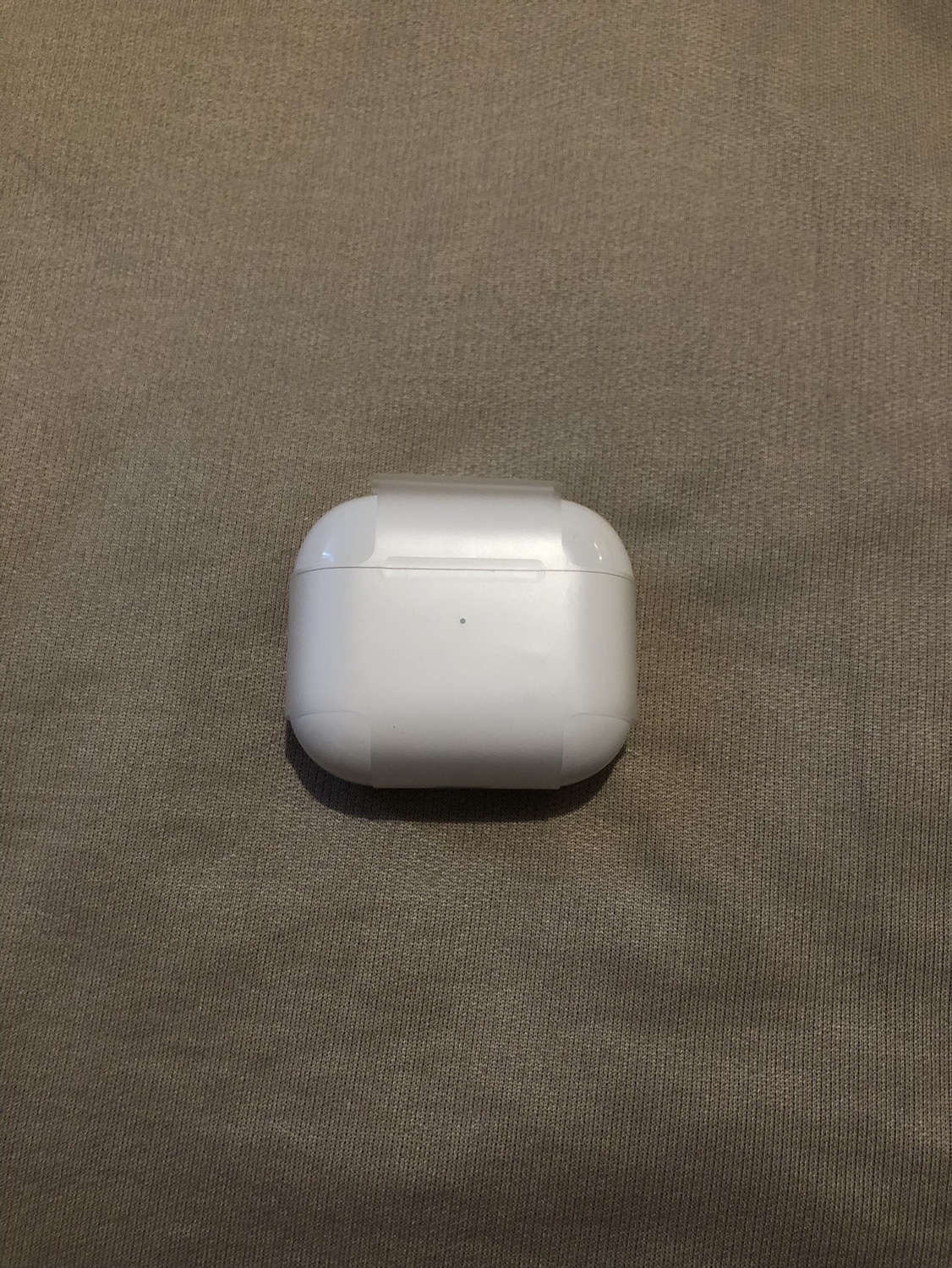 AirPods gen 3 - photo 3