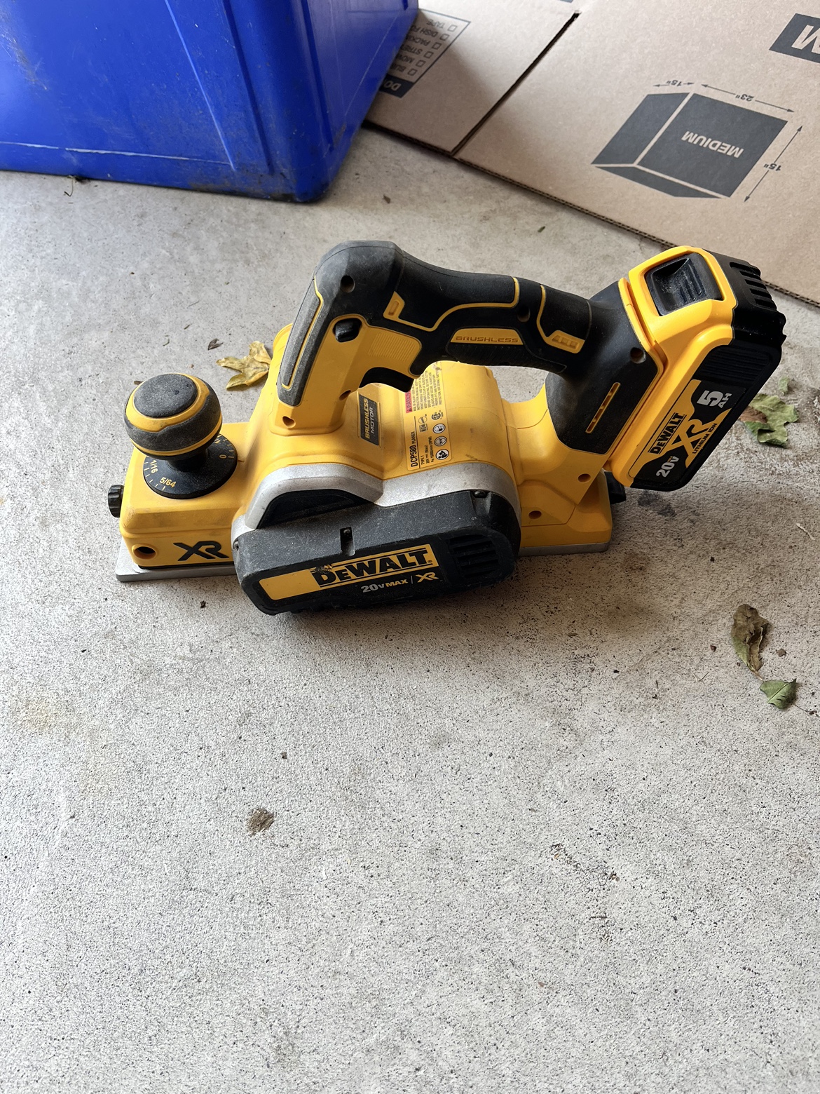 DeWalt 20V MAX Cordless Brushless 3-1/4-Inch Planer (Tool-Only)