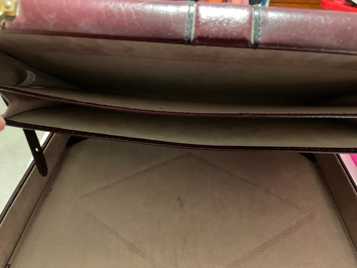 Made in Italy, Leather Briefcase image indicator(7)