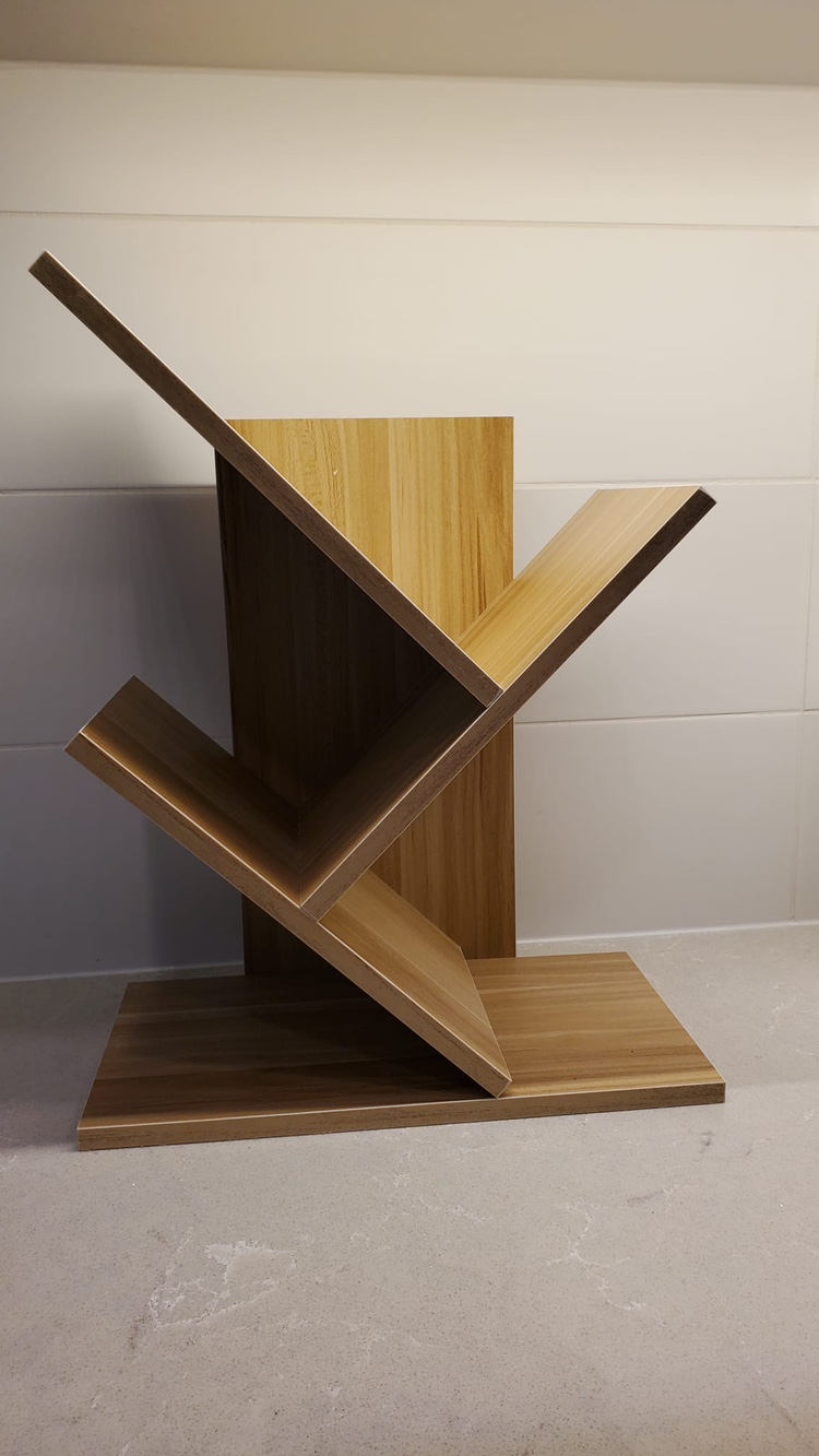 Bookshelf - photo 2
