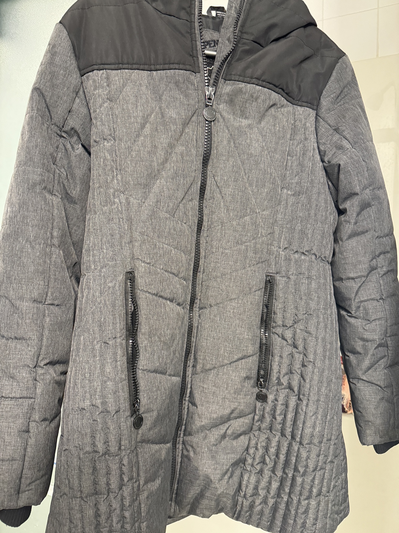 Women's Grey & Black Winter Jacket - photo 2