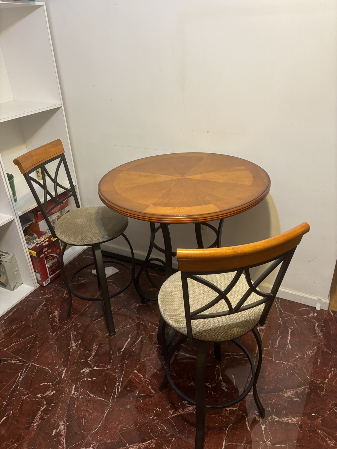 Small Round Table with 2 Chairs