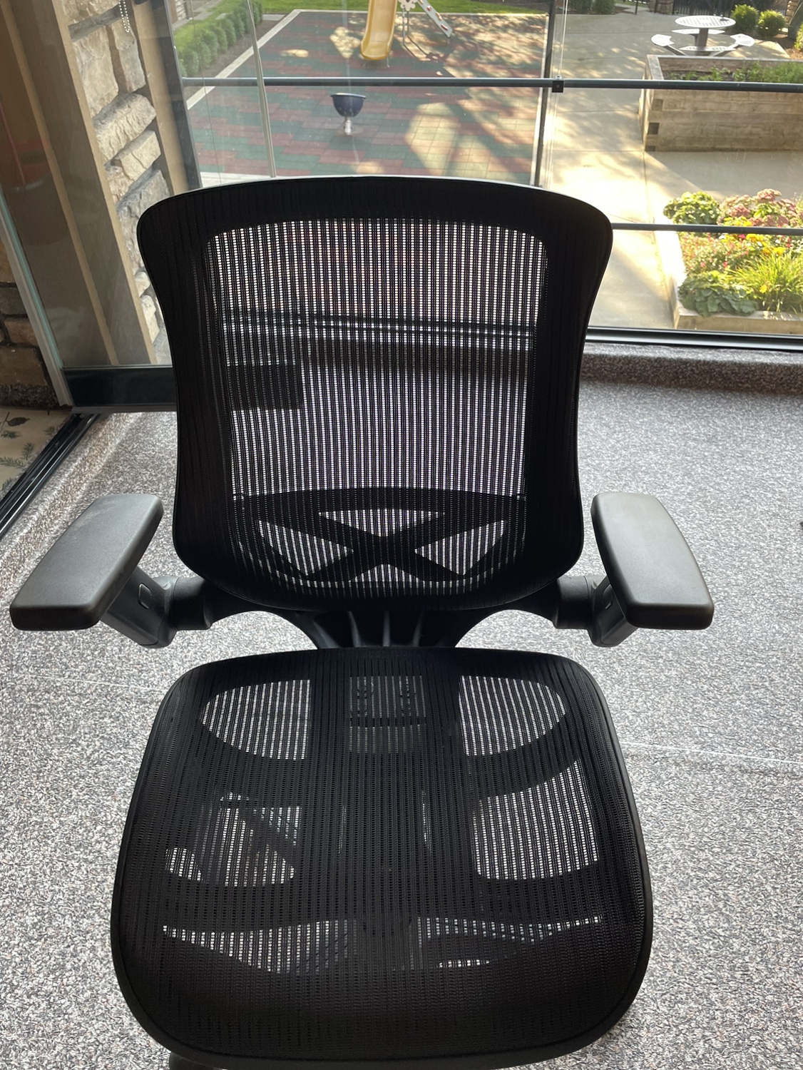 🧡Office Chair with adjustable arm rests🧡 - photo 3