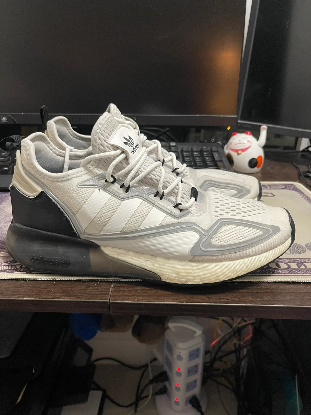 Adidas men size 10 thumbnail