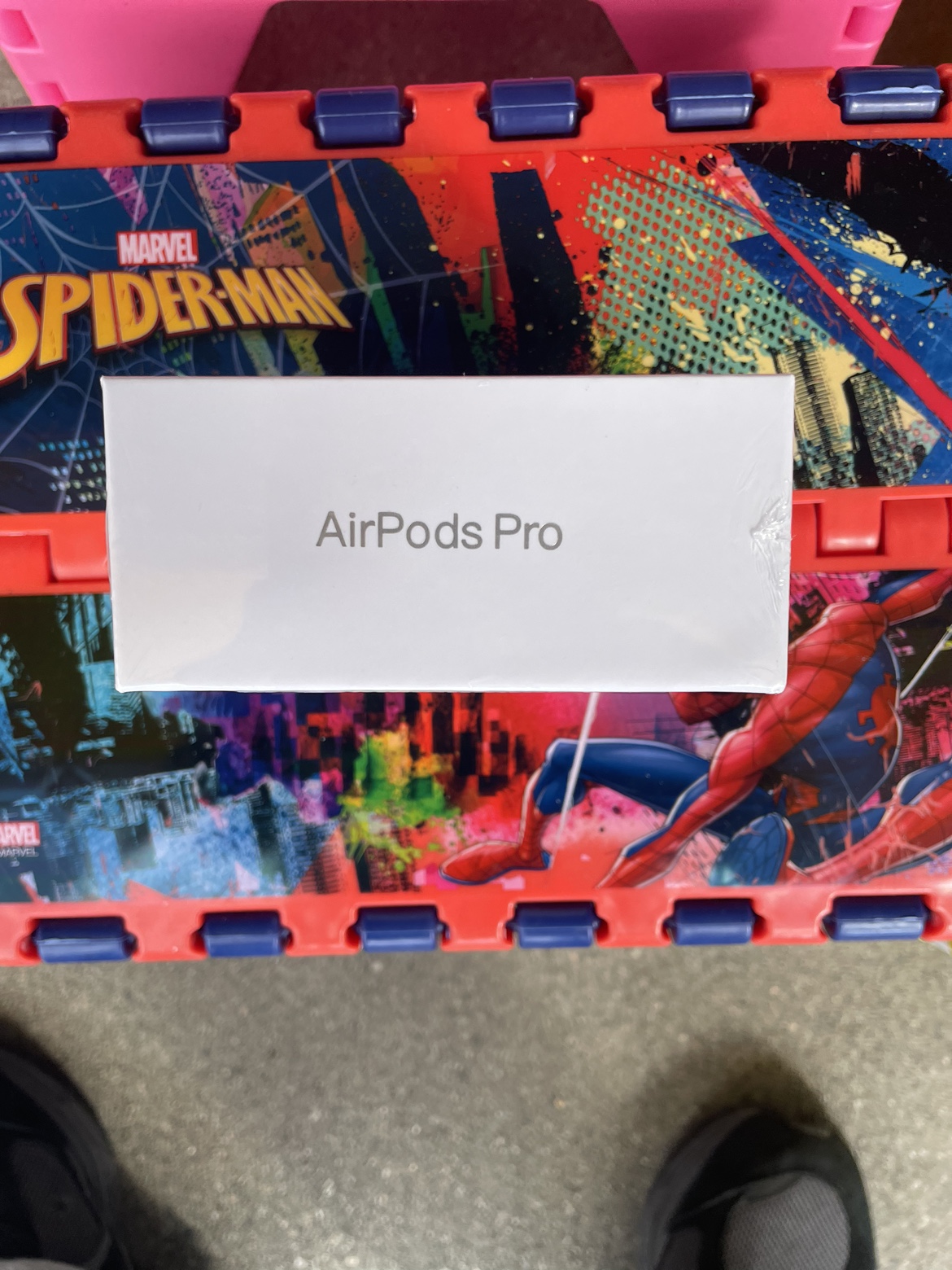 Apple AirPods Pro 2nd Generation - photo 4