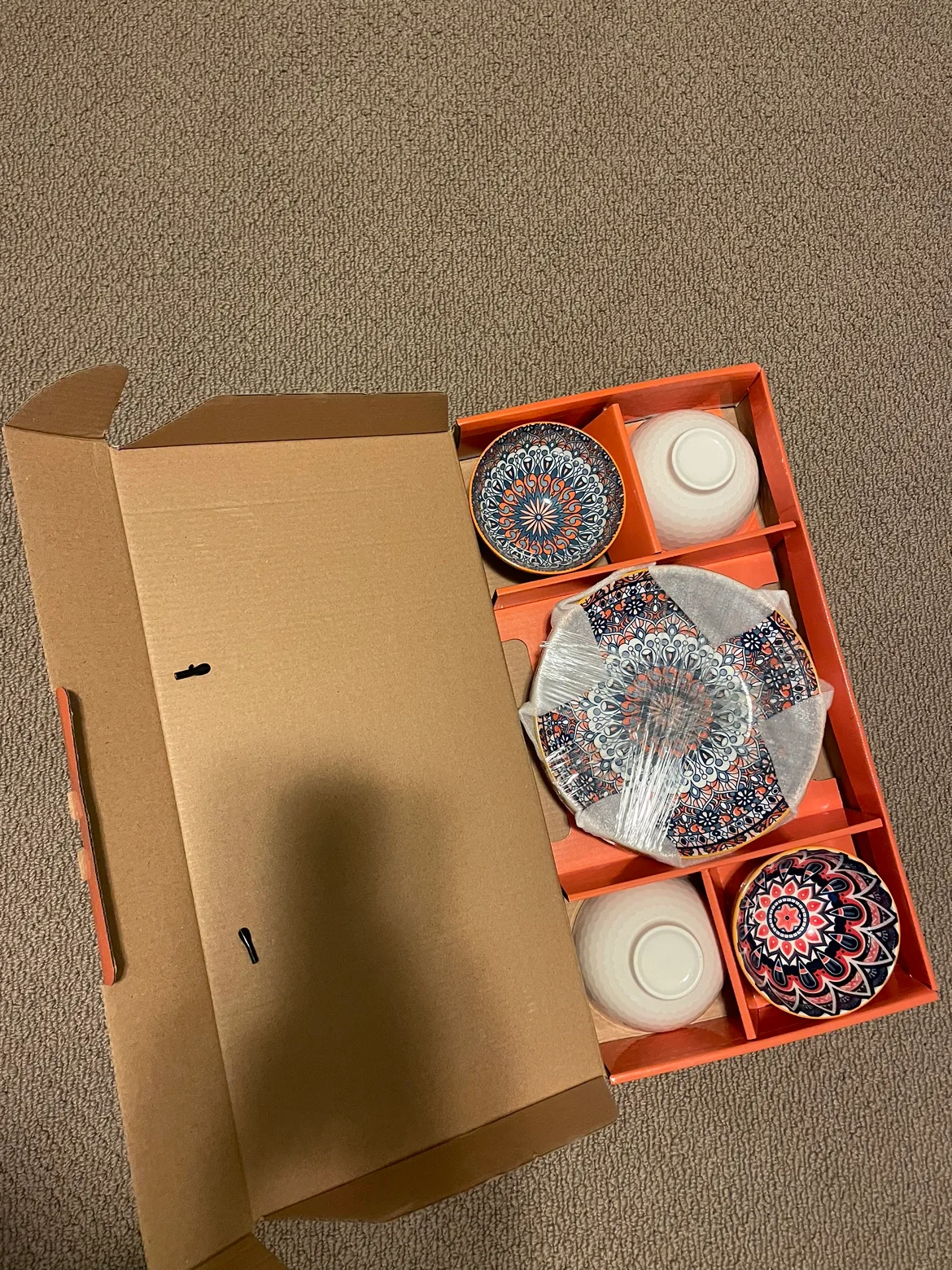 Ceramic Dinnerware Set - NEW thumbnail