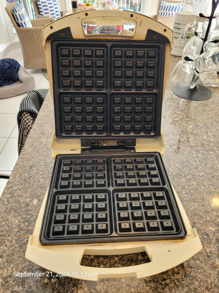 Proctor Silex Waffle Maker # freecycle - photo 3