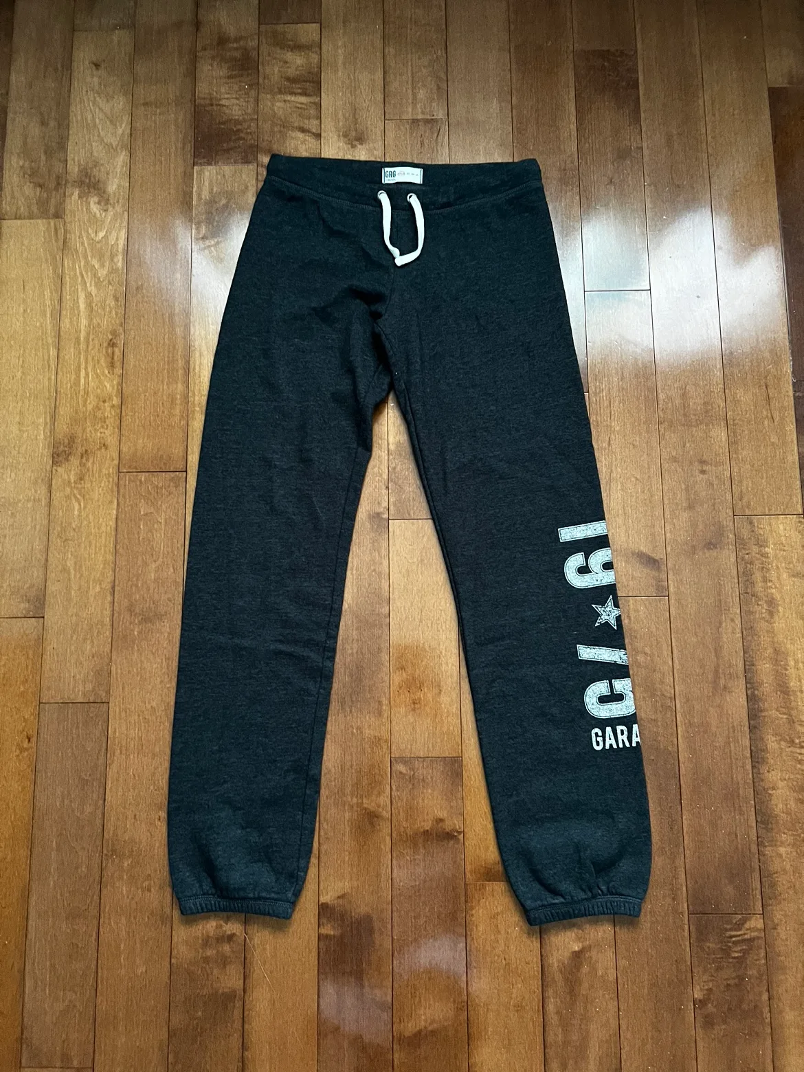 10 Sweatpants image indicator(3)