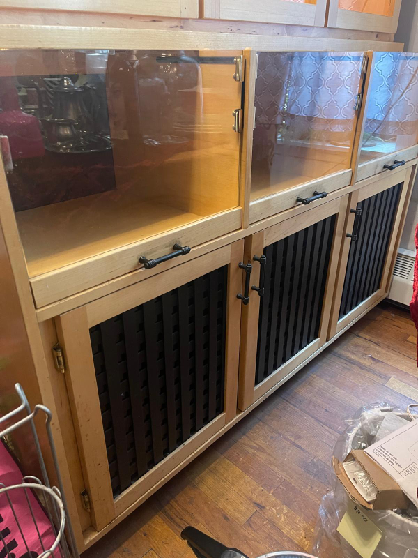 Wooden Display Cabinet - photo 2