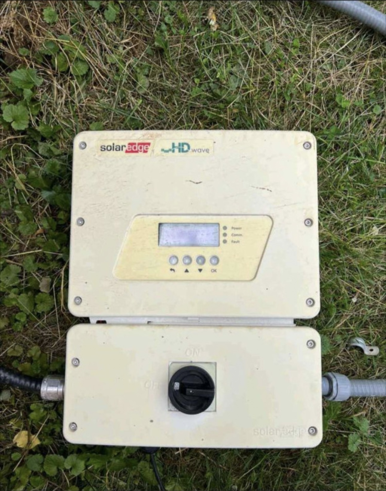 Grid tied Solar Package. 16 panels, inverter and optimizers. - photo 5