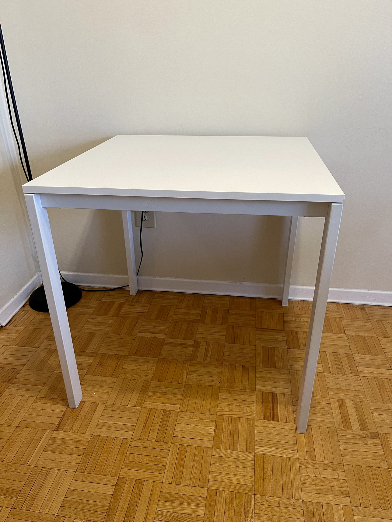 Dining Table - IKEA Melltorp - photo 3