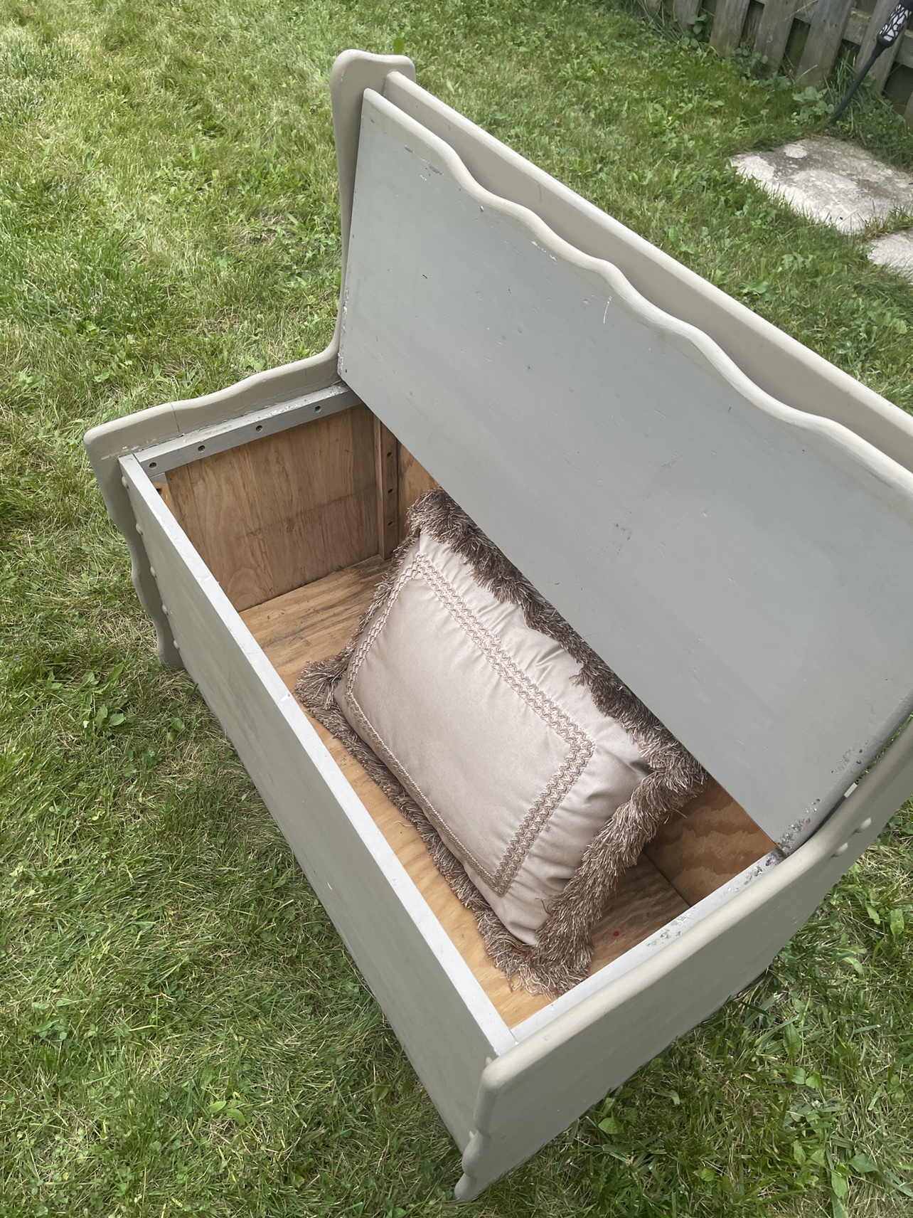Storage Bench $10 - photo 5
