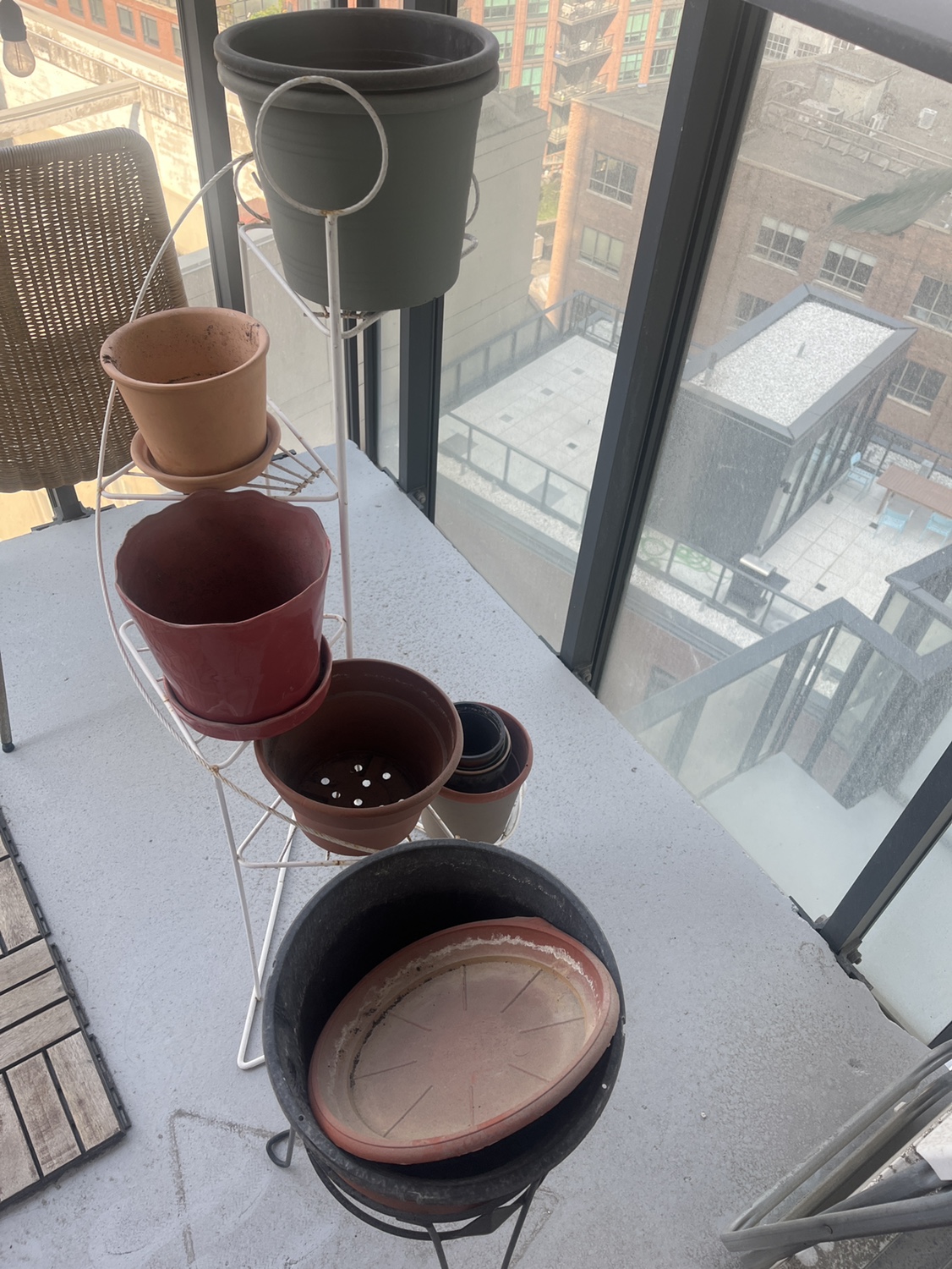 Plant Stand and Pots - photo 2