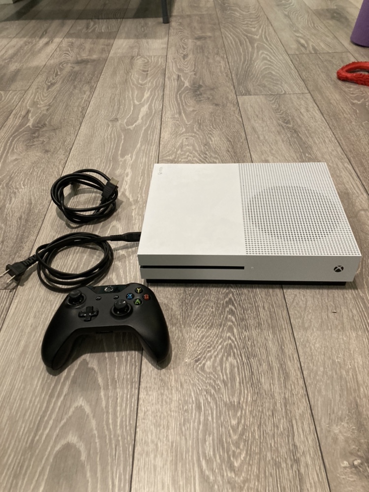 XBOX ONE S