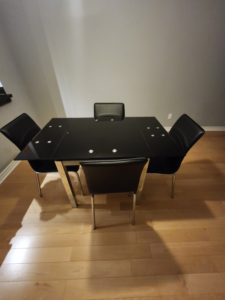 Expandable Black Glass Dining Table - photo 4