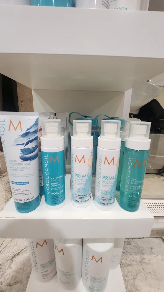 Curly Hair - NEW hairstyle products and curl enhancers image indicator(7)