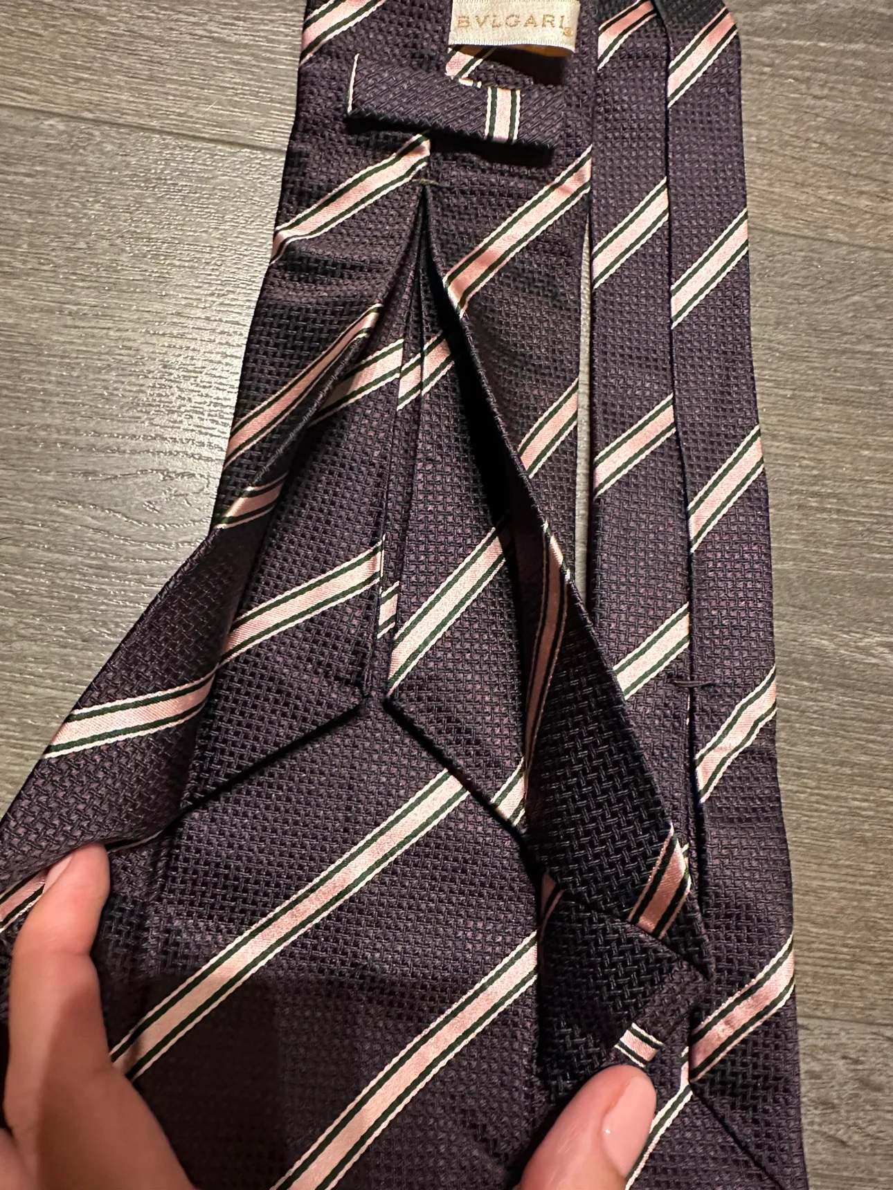 100% authentic Bulgari silk tie image indicator(4)