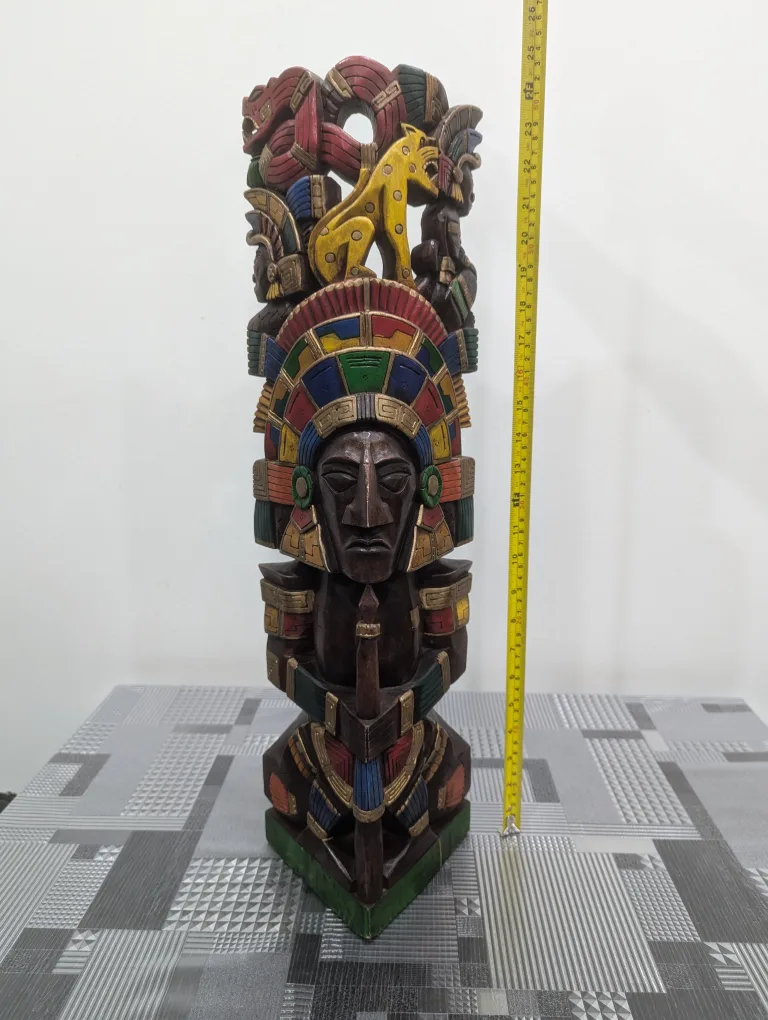 Large Antique Aztec Hand Carved sculpture image indicator(2)