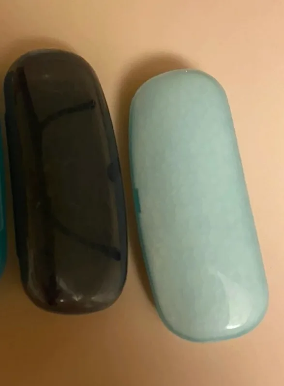 2 Eyeglass Cases thumbnail