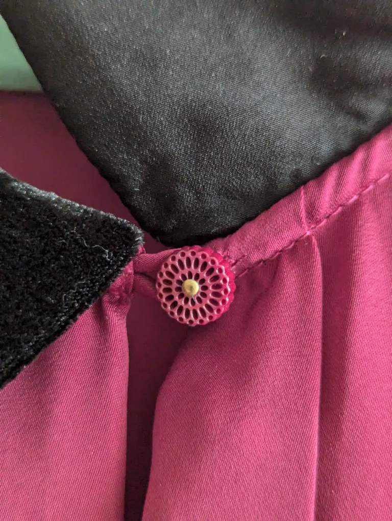 Vero Moda burgundy satin blouse image indicator(4)