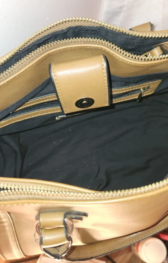 Forever 21 Brown Handbag image indicator(9)