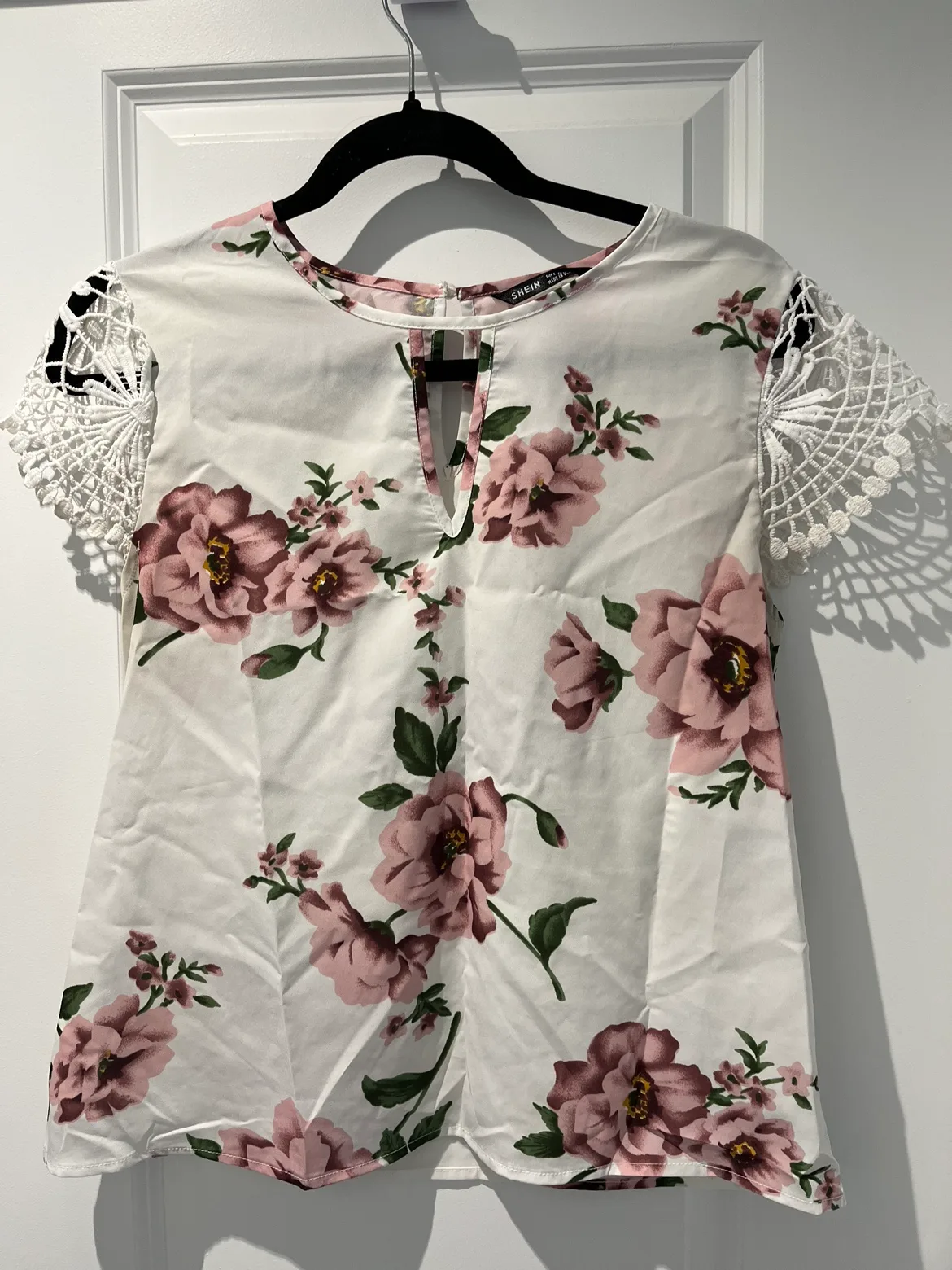 Women's Tops/Blouses (Small) - Price Negotiable image indicator(3)