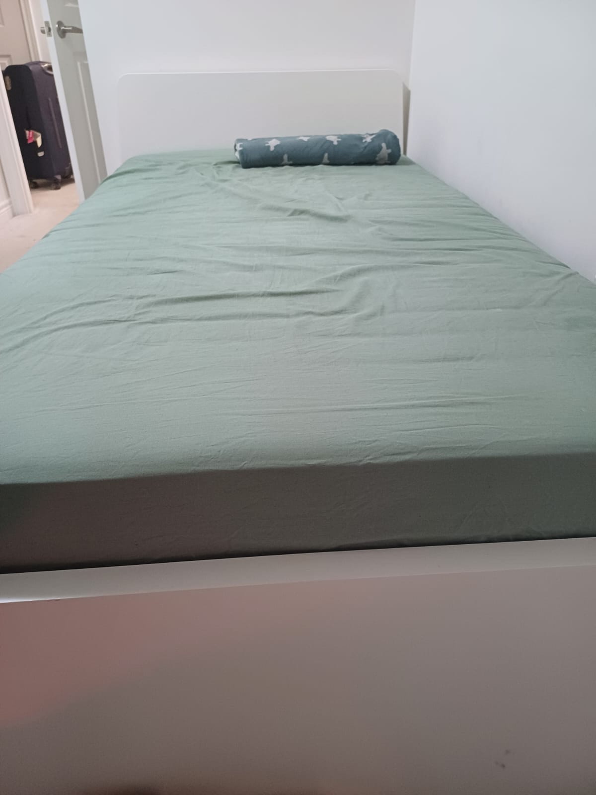 White twin Bed Frame with mattress - photo 3