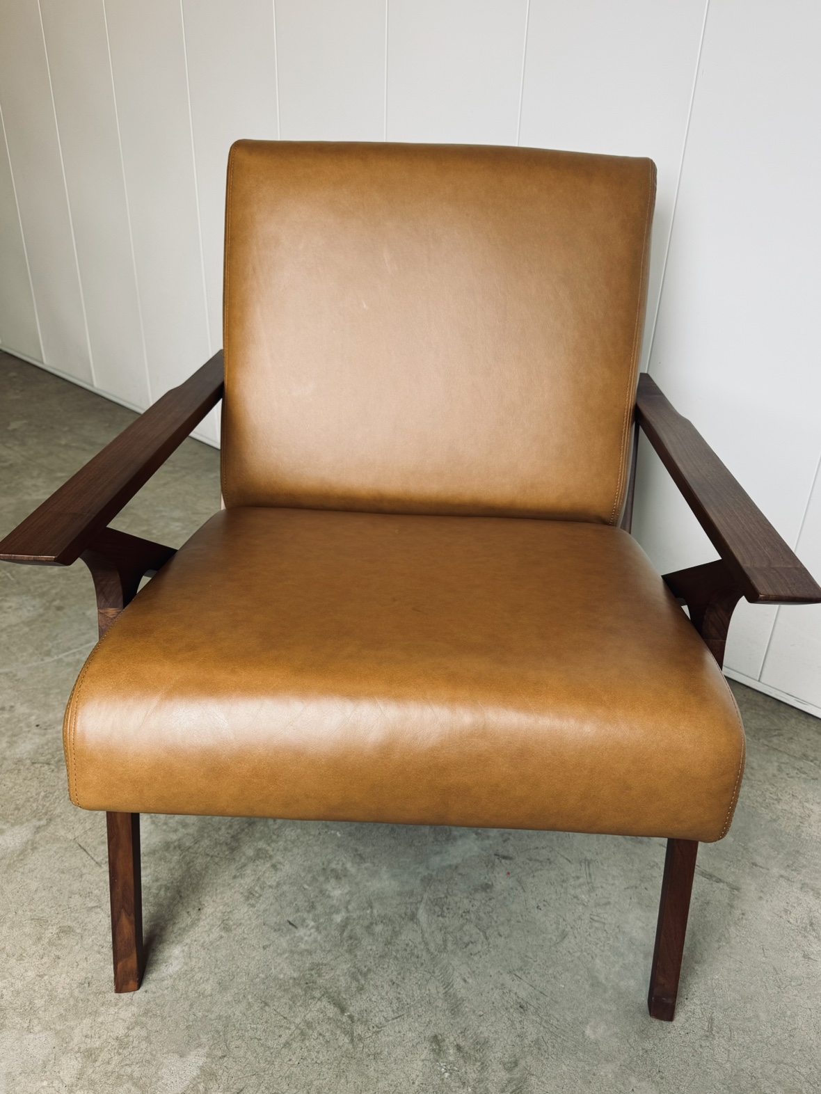 ARTICLE Mid-Century Modern Leather and Hardwood Lounge Set - photo 4