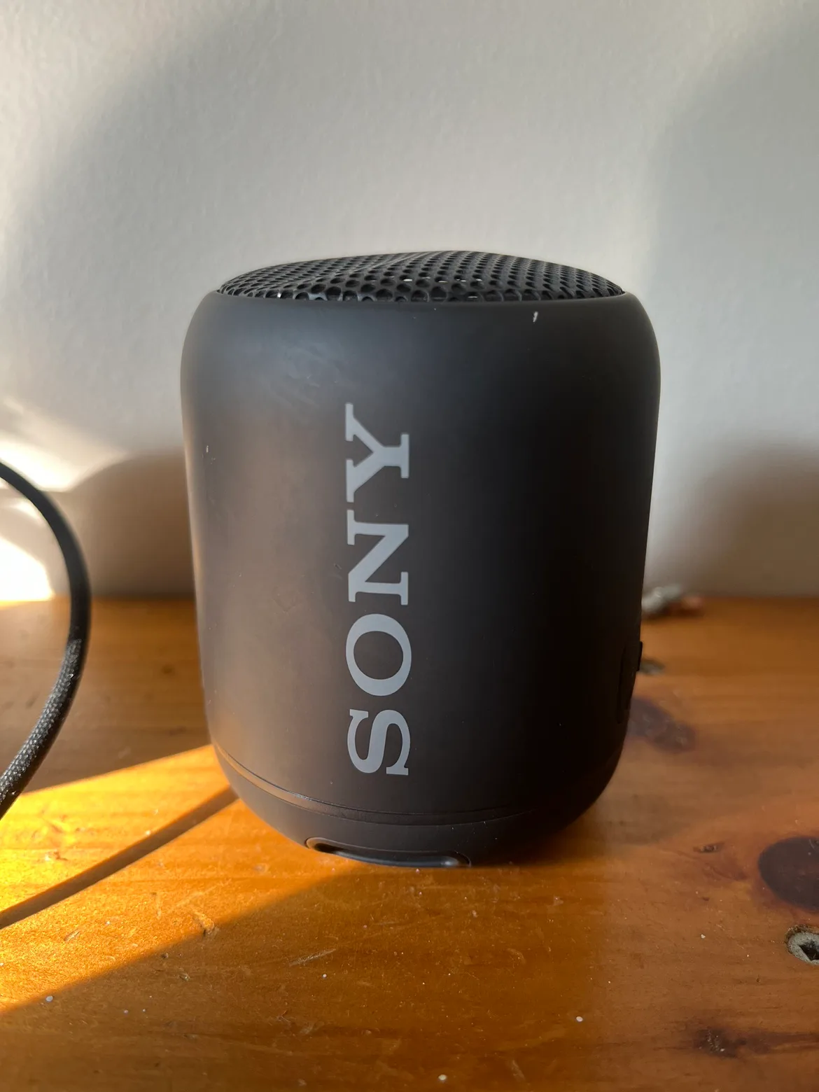 Sony SRS-XB12 Bluetooth Speaker image indicator(6)