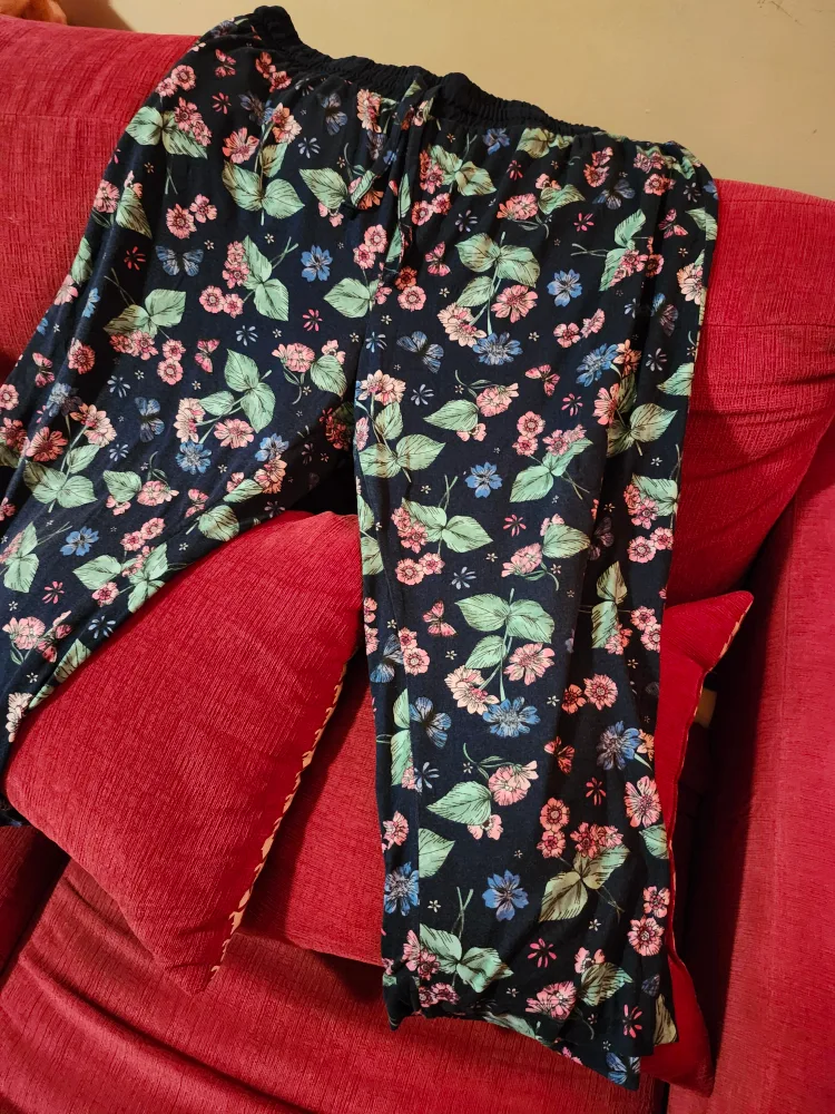 Floral Pajama Pants #freecycle image indicator(2)