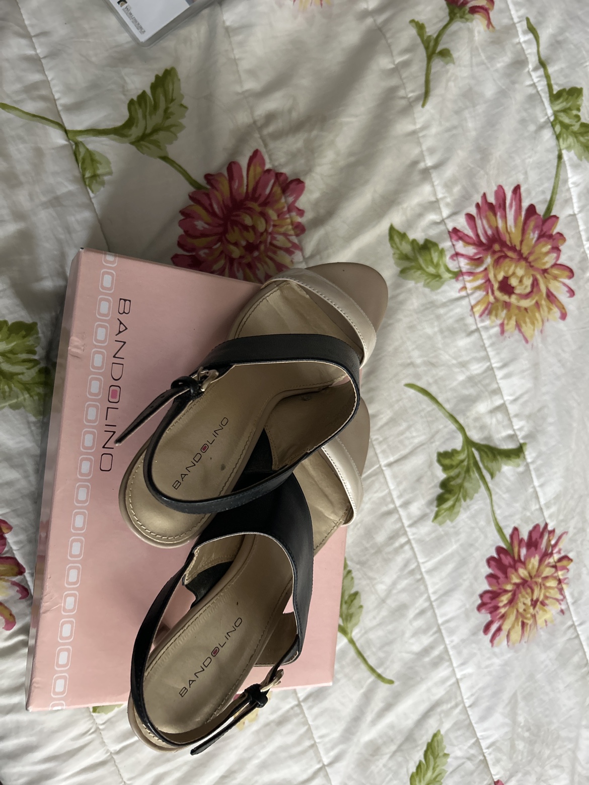Bandolino Sandals