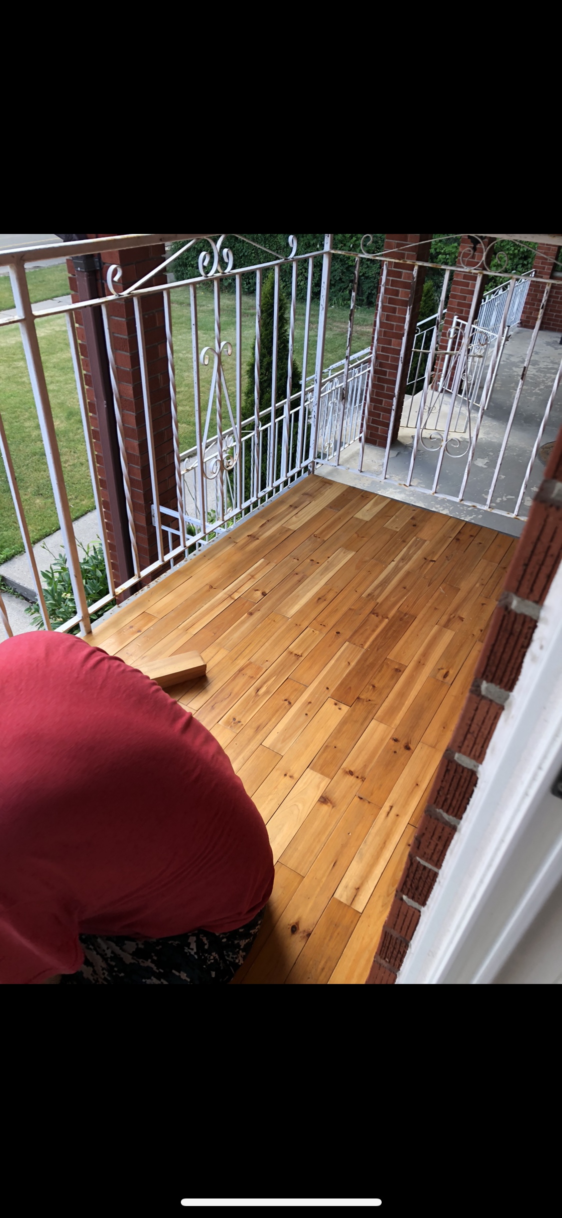 Wooden Deck Tiles balcony +rug