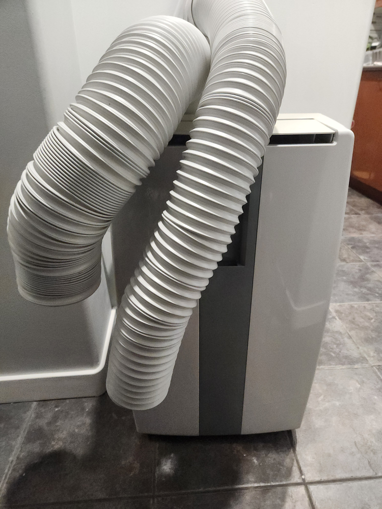 Danby Premiere Portable Air Conditioner - photo 3